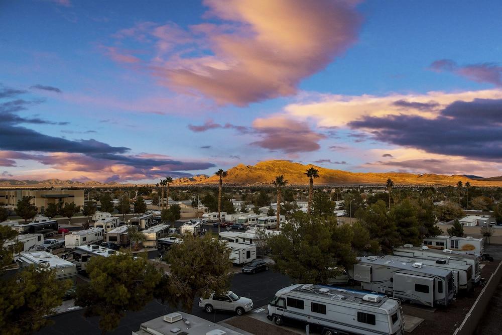 Отель Arizona Charlie'S Boulder Лас-Вегас Экстерьер фото